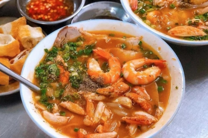 Lịch sử và xuất xứ của bánh canh cua trong ẩm thực Việt Nam