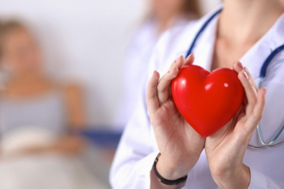 Những lợi ích của Resveratrol có trong hoa hồng và rượu vang