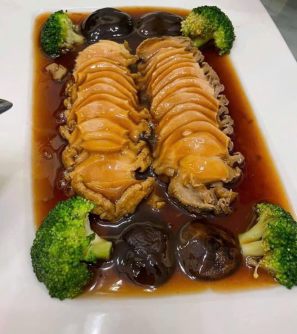 Bào ngư sốt nấm 