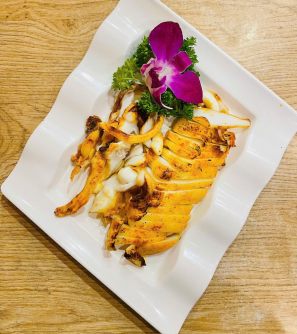 Mực bơi nướng mọi 