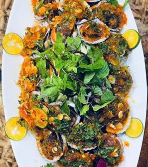 Sò huyết gỏi Thái Lan