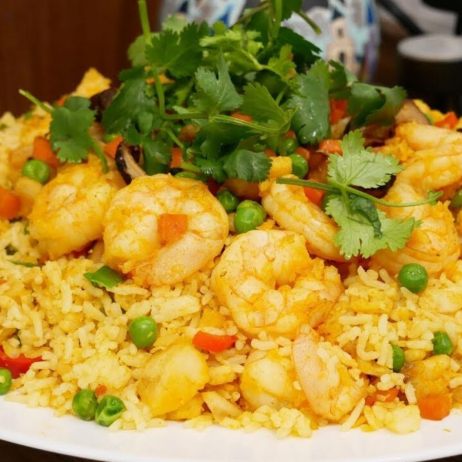 Cơm chiên hải sản 