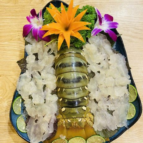 Tôm hùm Sashimi 